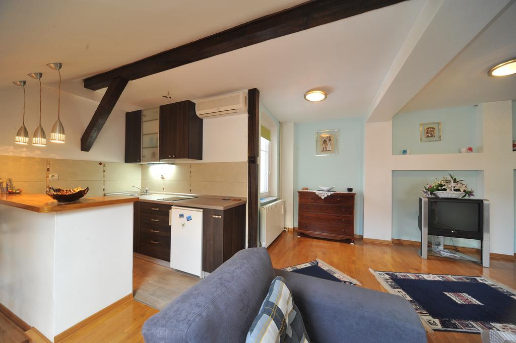 Apartment Resavska Belgrad Rum bild