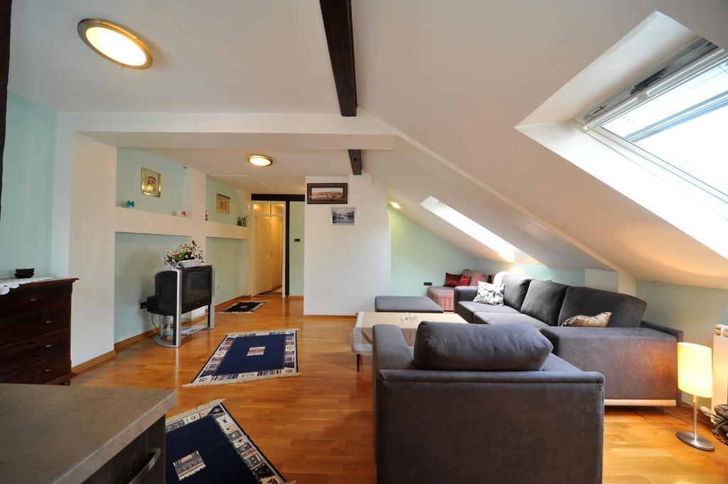 Apartment Resavska Belgrad Rum bild